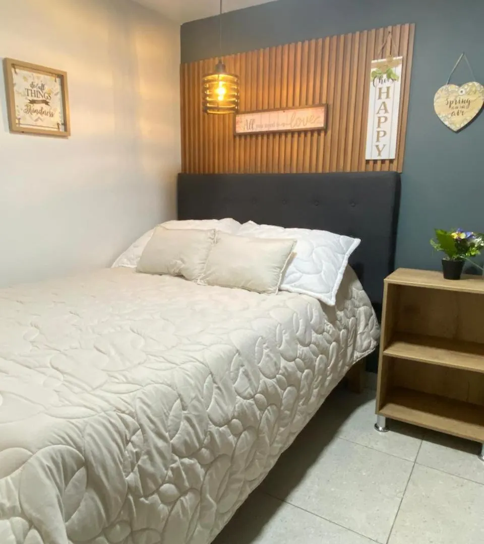 E2V Lindo Apartamento En Laureles Estadio Μεντεγίν Διαμέρισμα